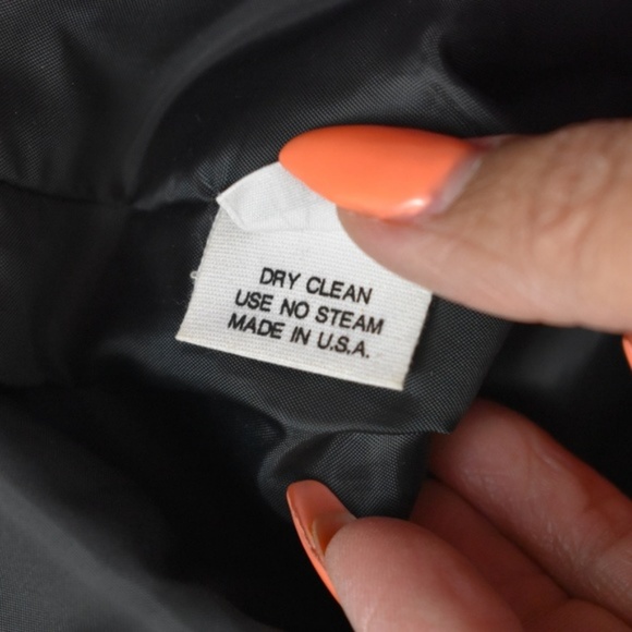 DONCASTER | Vintage Cropped Abstract Blazer - Picture 6 of 7